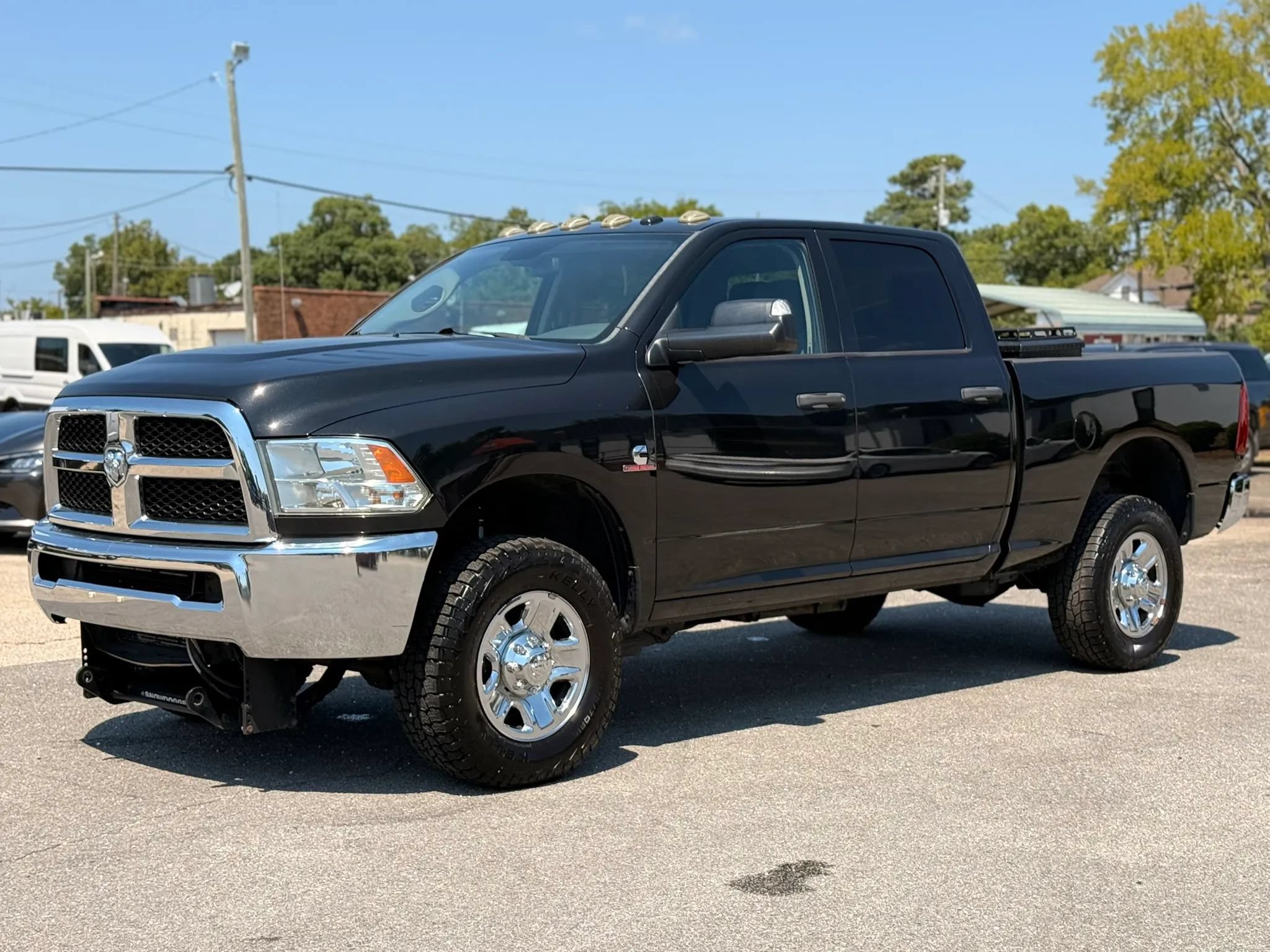 Used 2015 RAM 2500 Tradesman w/ Chrome Appearance Group AWD/4WD image 5