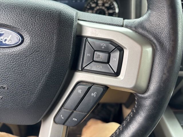 Used 2017 Ford F150 Lariat w/ Equipment Group 501A Mid image 19