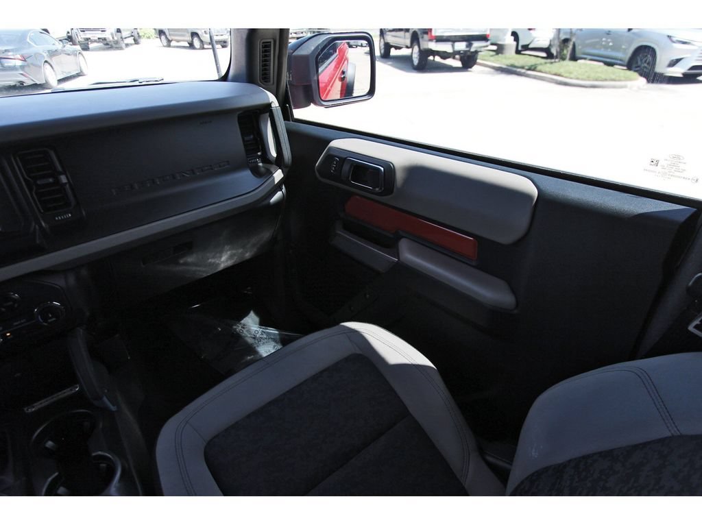 Used 2022 Ford Bronco 2-Door AWD/4WD image 10