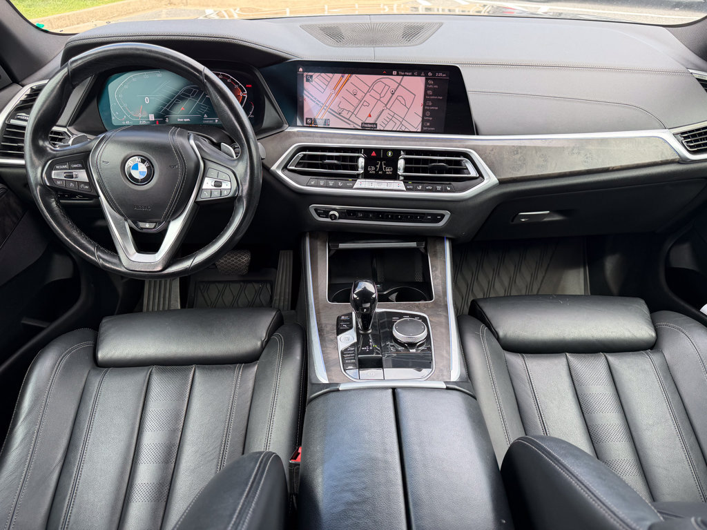 Used 2022 BMW X5 xDrive40i AWD/4WD image 2