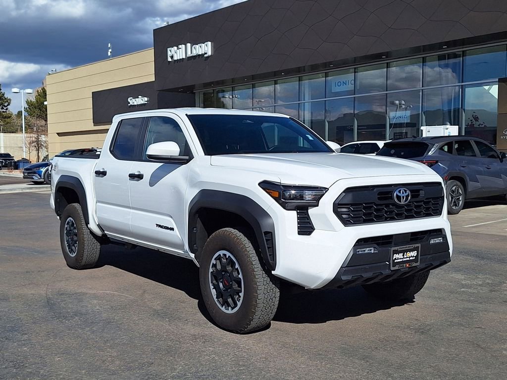 Used 2024 Toyota Tacoma TRD Off-Road image 1