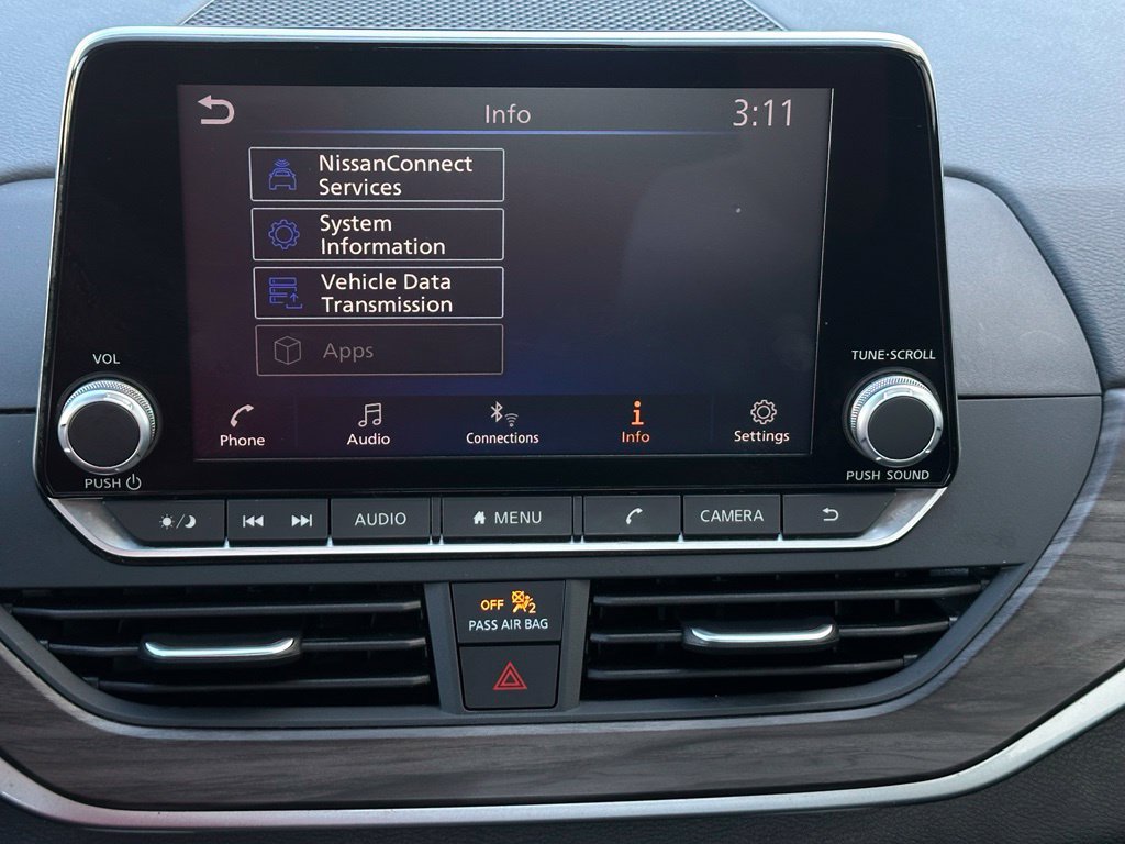 Used 2025 Nissan Altima 2.5 SV FWD image 26