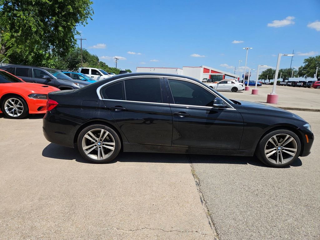 Used 2018 BMW 330i Sedan image 9