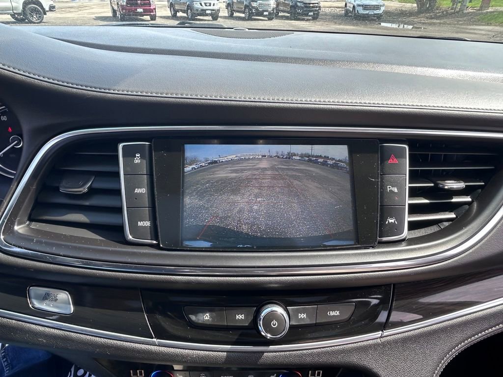 Used 2019 Buick Enclave Premium w/ Experience Buick Package image 10
