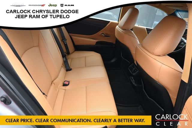 Used 2024 Lexus ES 250 w/ Premium Package AWD/4WD image 34