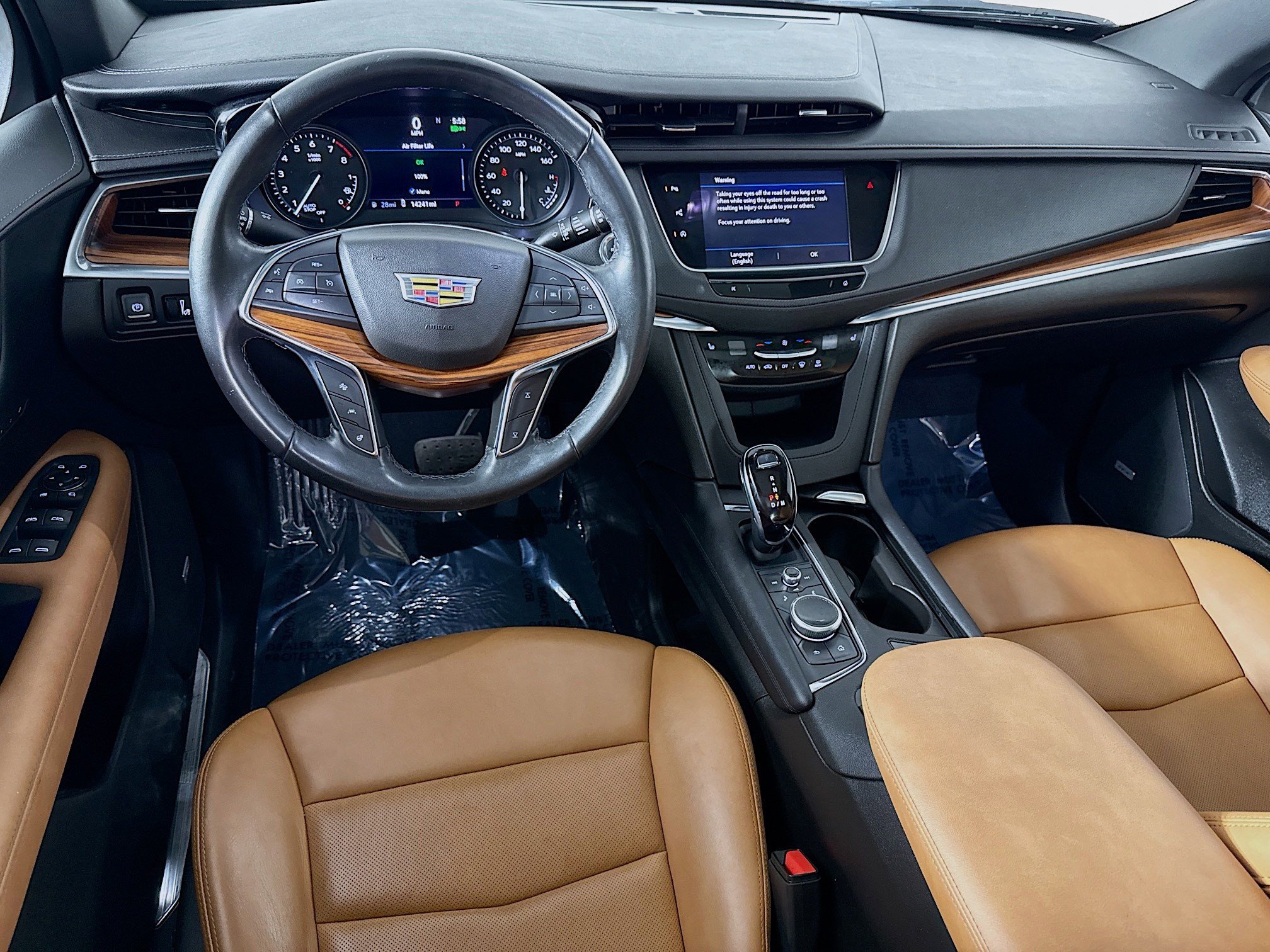 Used 2022 Cadillac XT5 Premium Luxury w/ Technology Package image 17