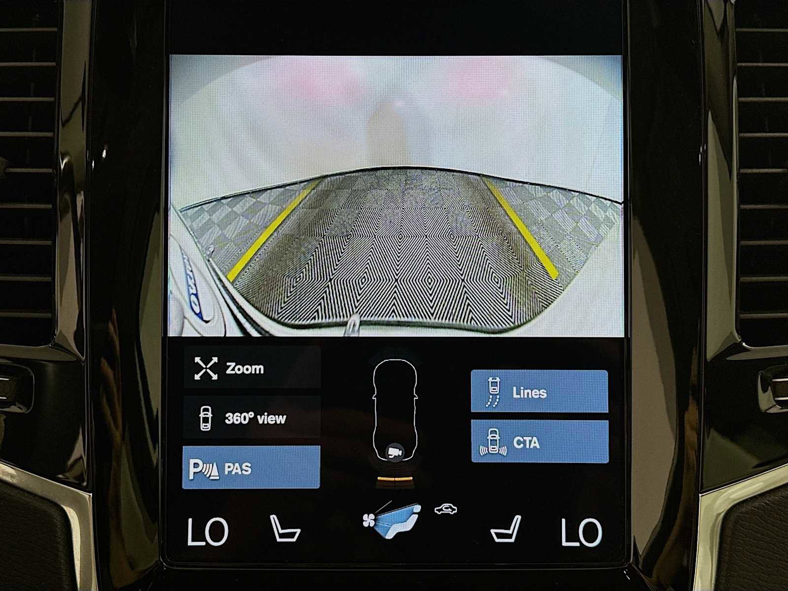 Certified 2021 Volvo XC90 T8 Inscription Expression w/ Advanced Package image 15