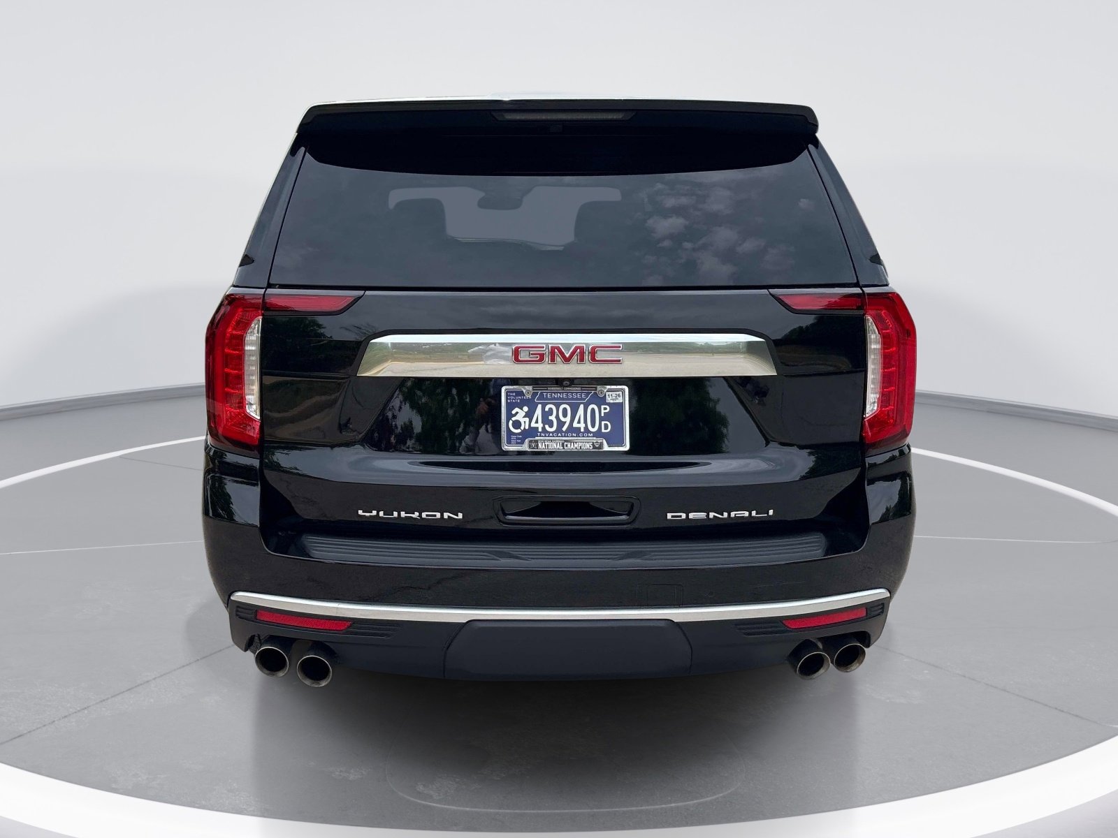 Certified 2022 GMC Yukon Denali RWD image 7