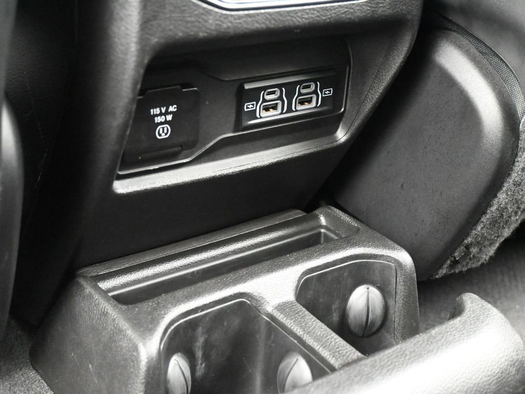 Used 2021 Jeep Grand Cherokee L Laredo image 35