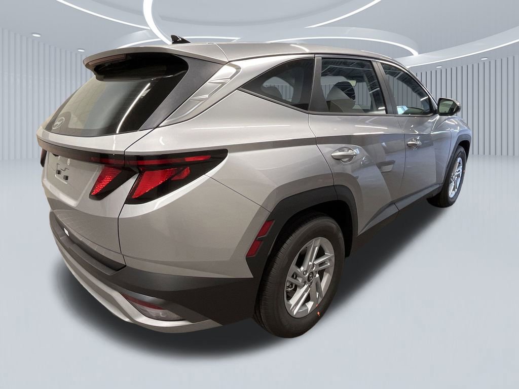 New 2026 Hyundai Tucson SE image 3