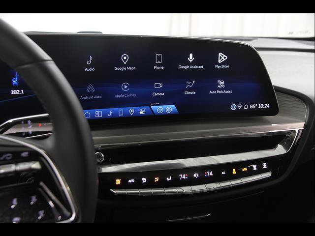 Certified 2024 Cadillac Lyriq Luxury AWD/4WD image 11
