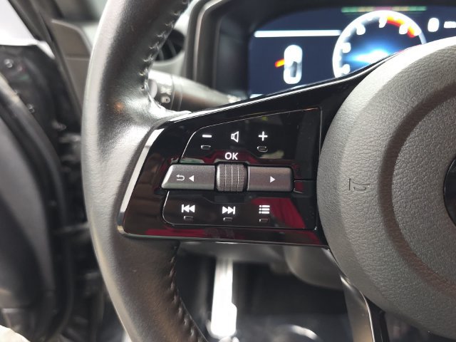 Used 2025 Nissan Z Sport w/ Floor Mat Package RWD image 17