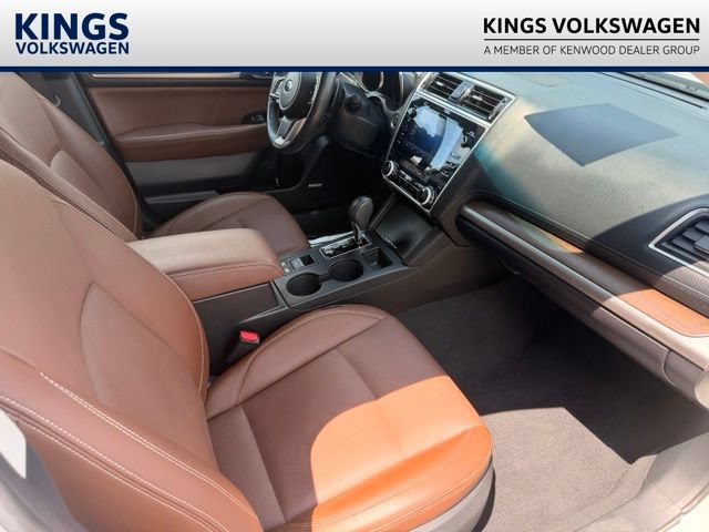 Used 2018 Subaru Outback 3.6R Touring w/ Popular Package #3 AWD/4WD image 19