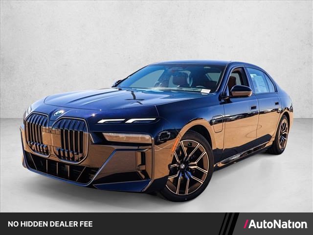 New 2026 BMW 750e xDrive