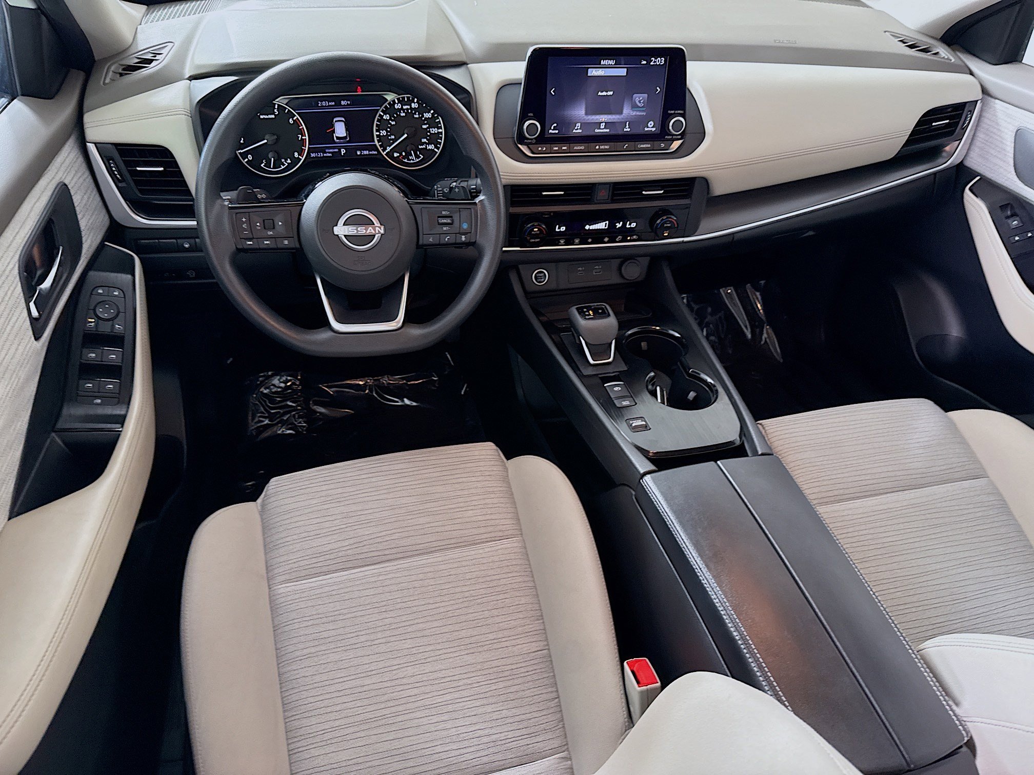 Used 2023 Nissan Rogue SV FWD image 17