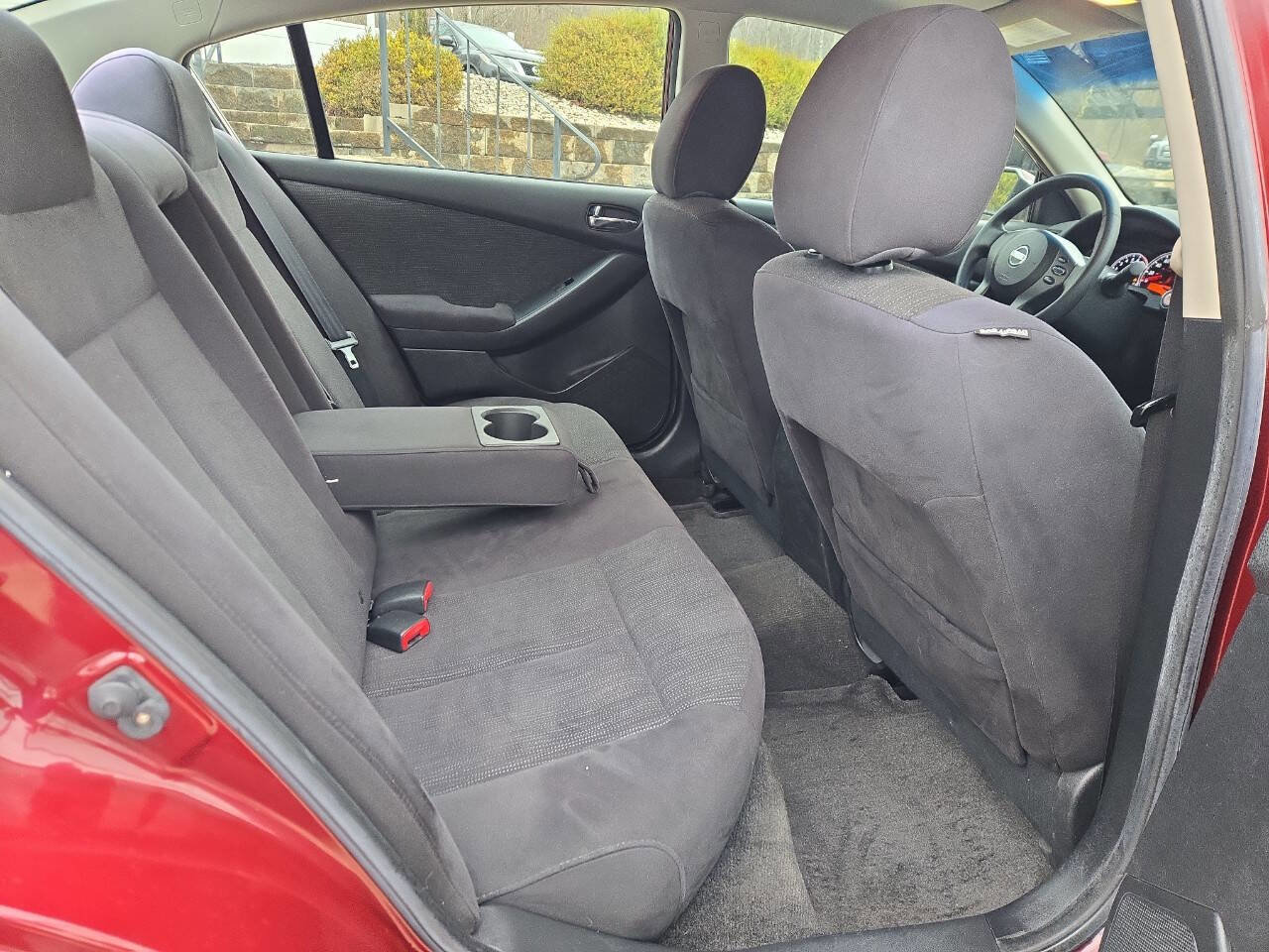 Used 2010 Nissan Altima 2.5 S image 19