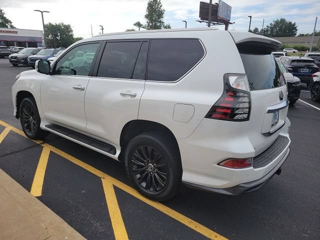 Used 2023 Lexus GX 460 Luxury w/ Sport Design Package AWD/4WD image 5