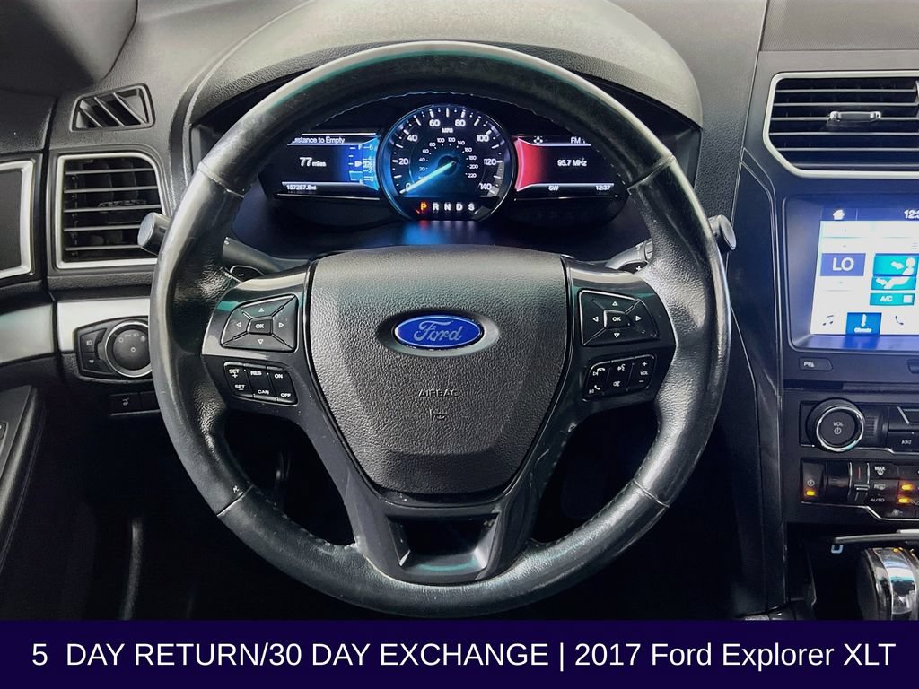 Used 2017 Ford Explorer XLT w/ Equipment Group 202A AWD/4WD image 14