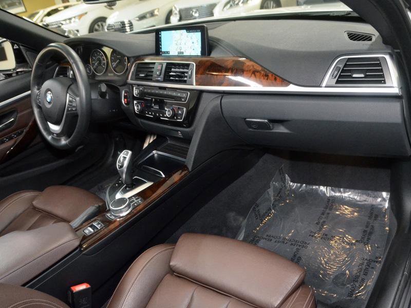 Used 2020 BMW 430i Convertible w/ M Sport Package image 25