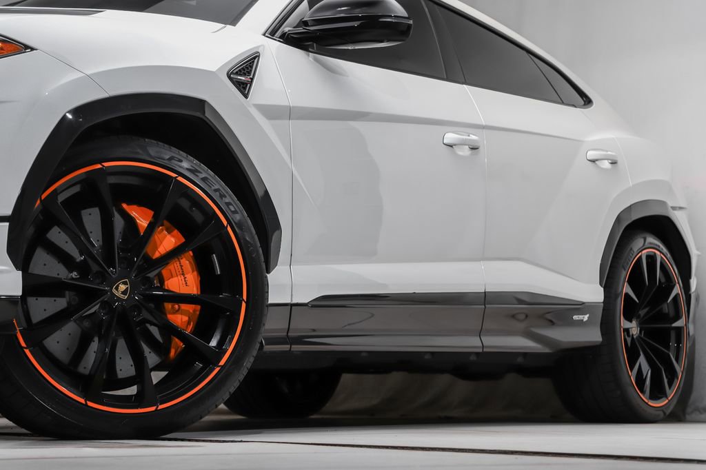 Used 2023 Lamborghini Urus S AWD/4WD image 20