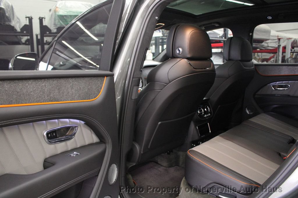 Used 2022 Bentley Bentayga Speed AWD/4WD image 35