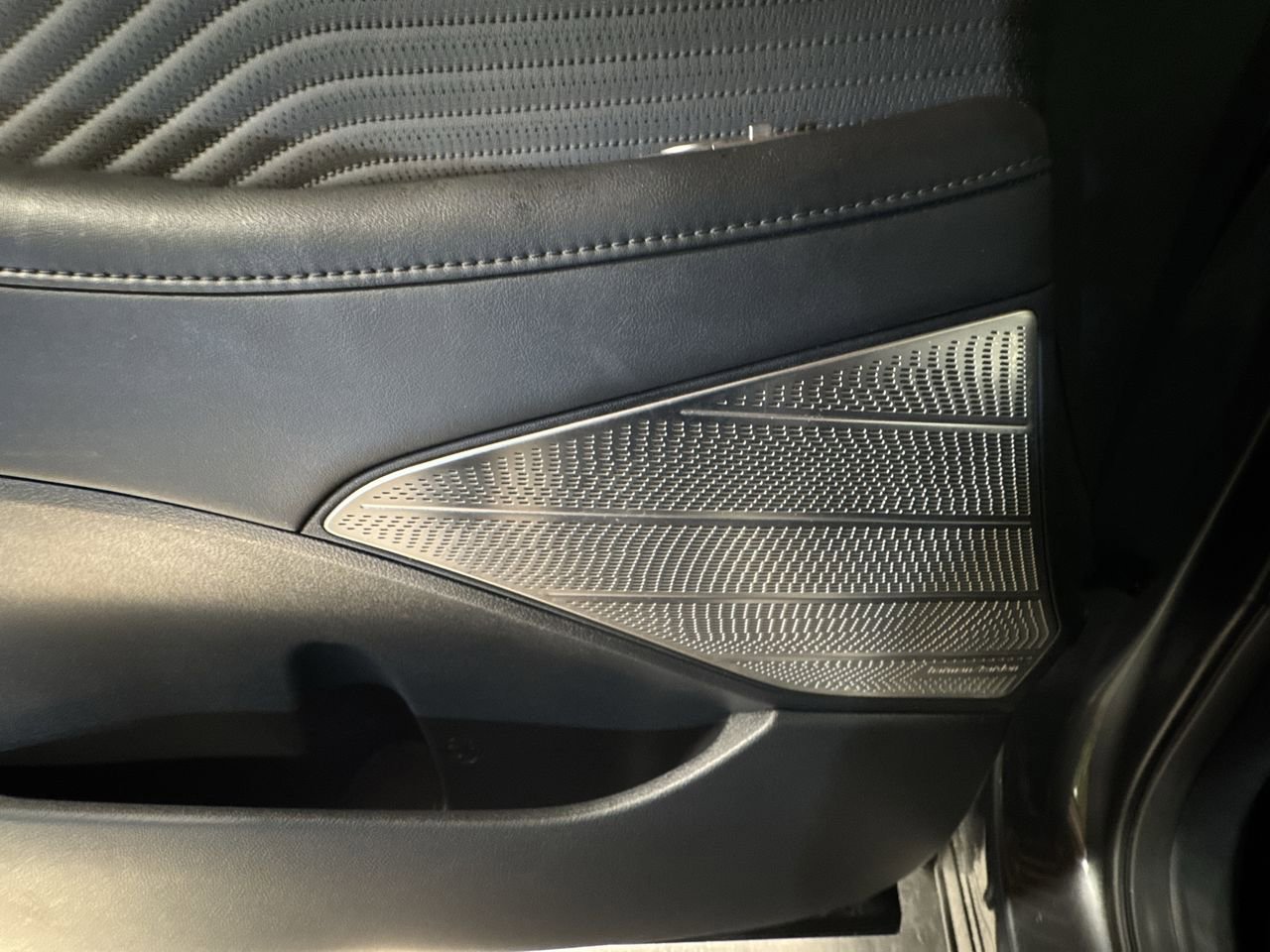 Used 2024 Hyundai Palisade Calligraphy image 21