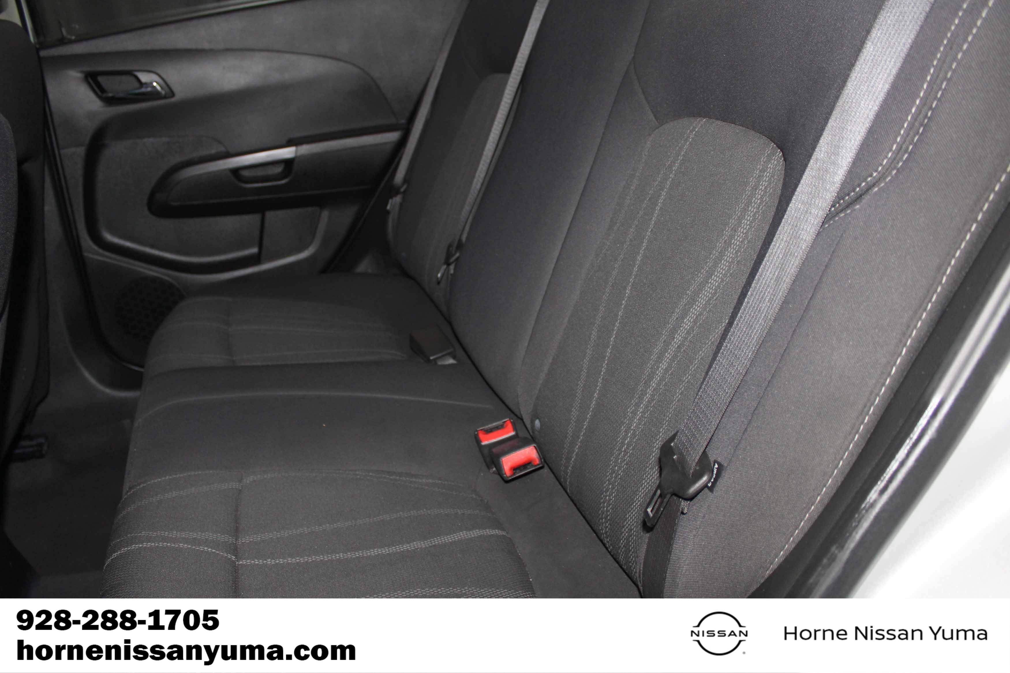 Used 2014 Chevrolet Sonic LT FWD image 5