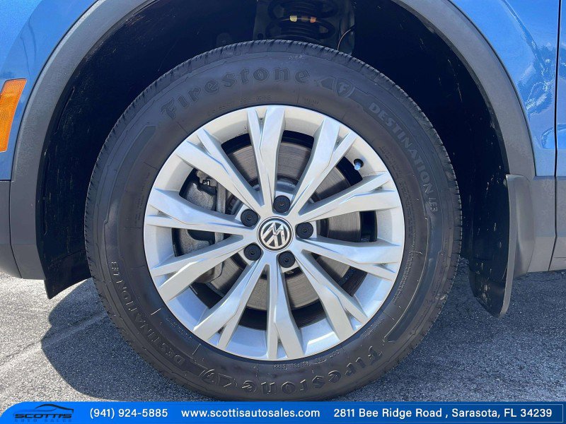 Used 2020 Volkswagen Tiguan S image 10