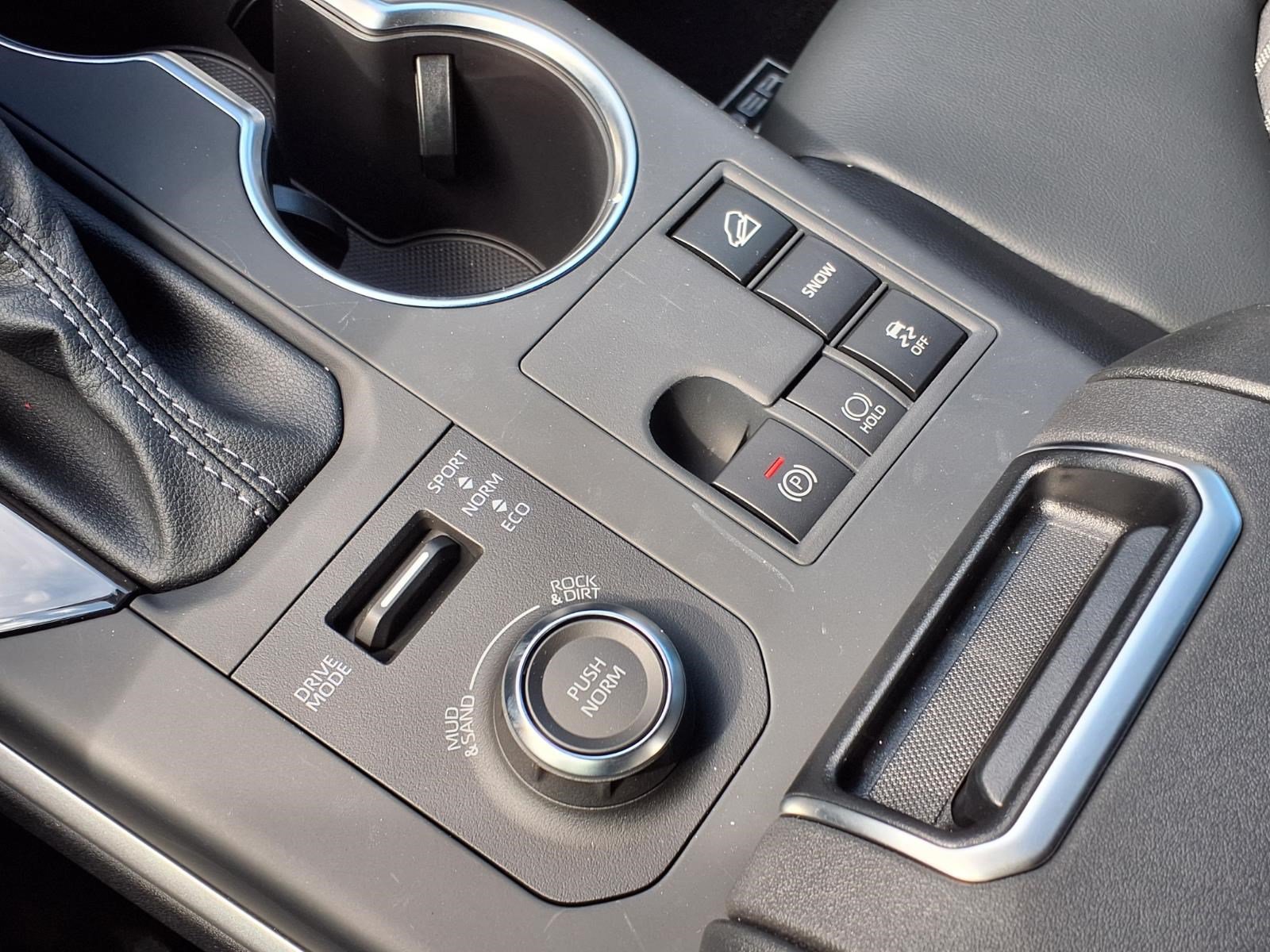 New 2026 Toyota Highlander XSE AWD/4WD image 18