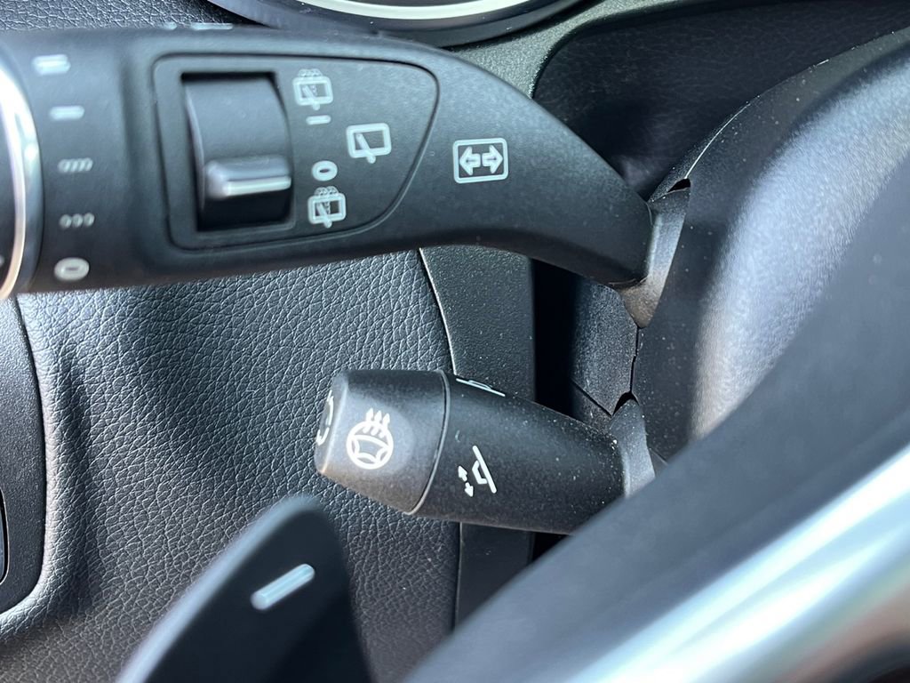 Certified 2021 Mercedes-Benz GLC 300 4MATIC image 26