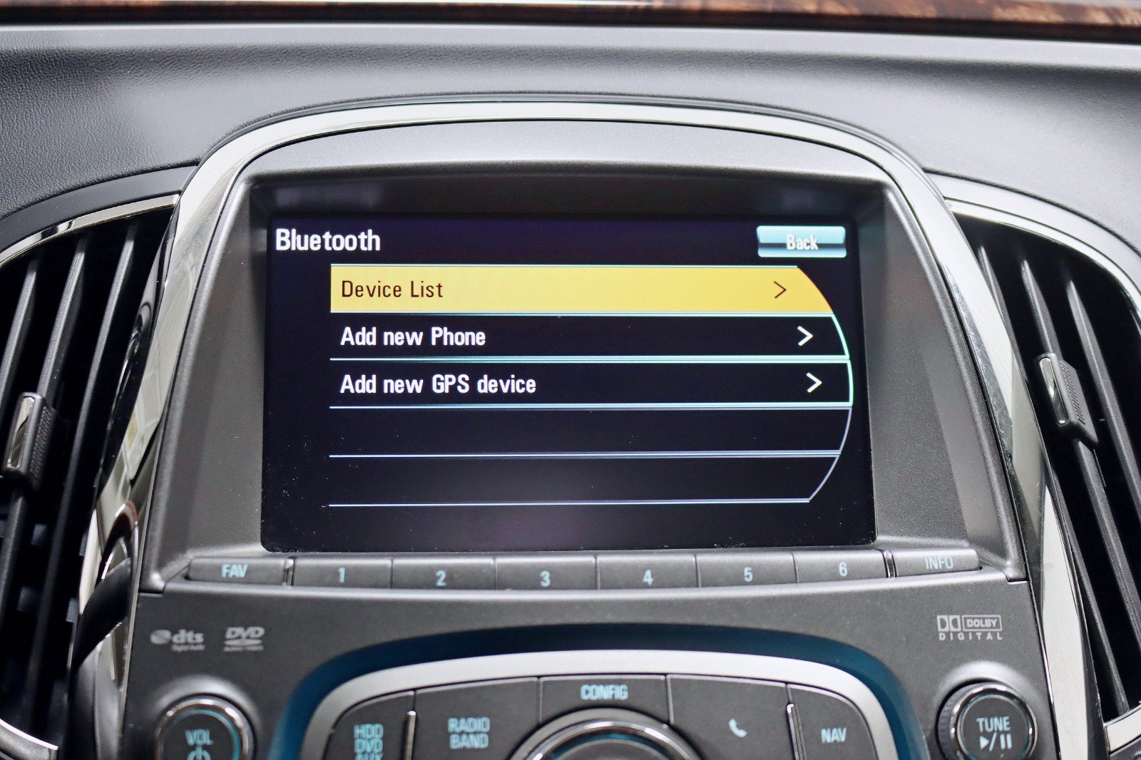 Used 2012 Buick LaCrosse Touring FWD image 21