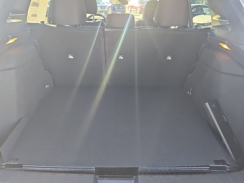 New 2026 Nissan Kicks SV w/ SV Premium Package image 32