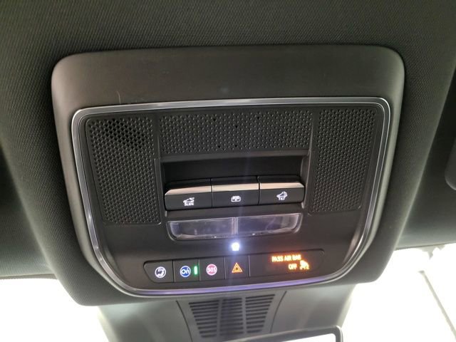 New 2025 Chevrolet Blazer EV RS image 15