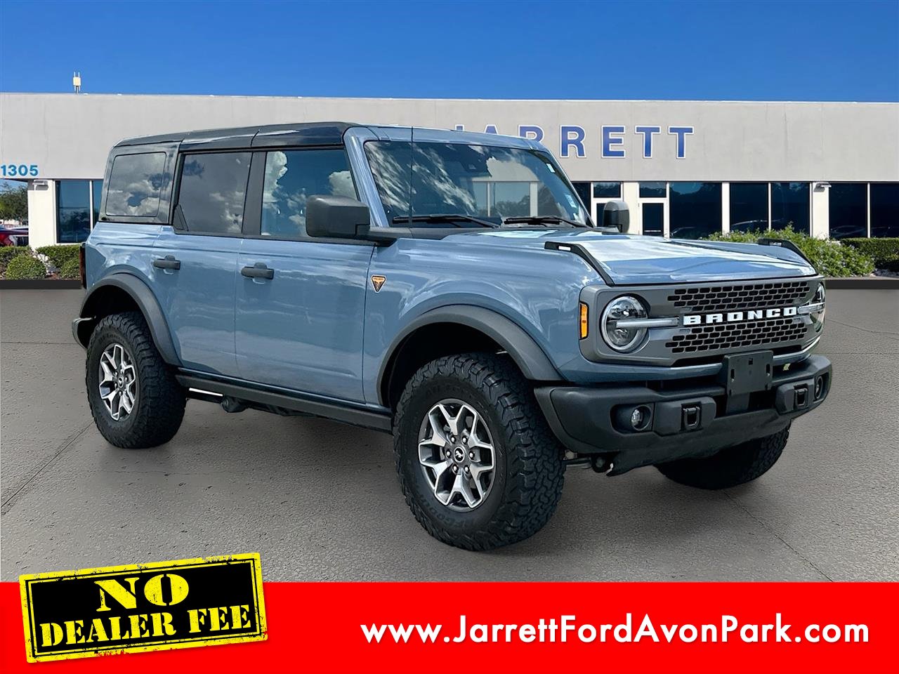 Used 2025 Ford Bronco Badlands AWD/4WD image 1
