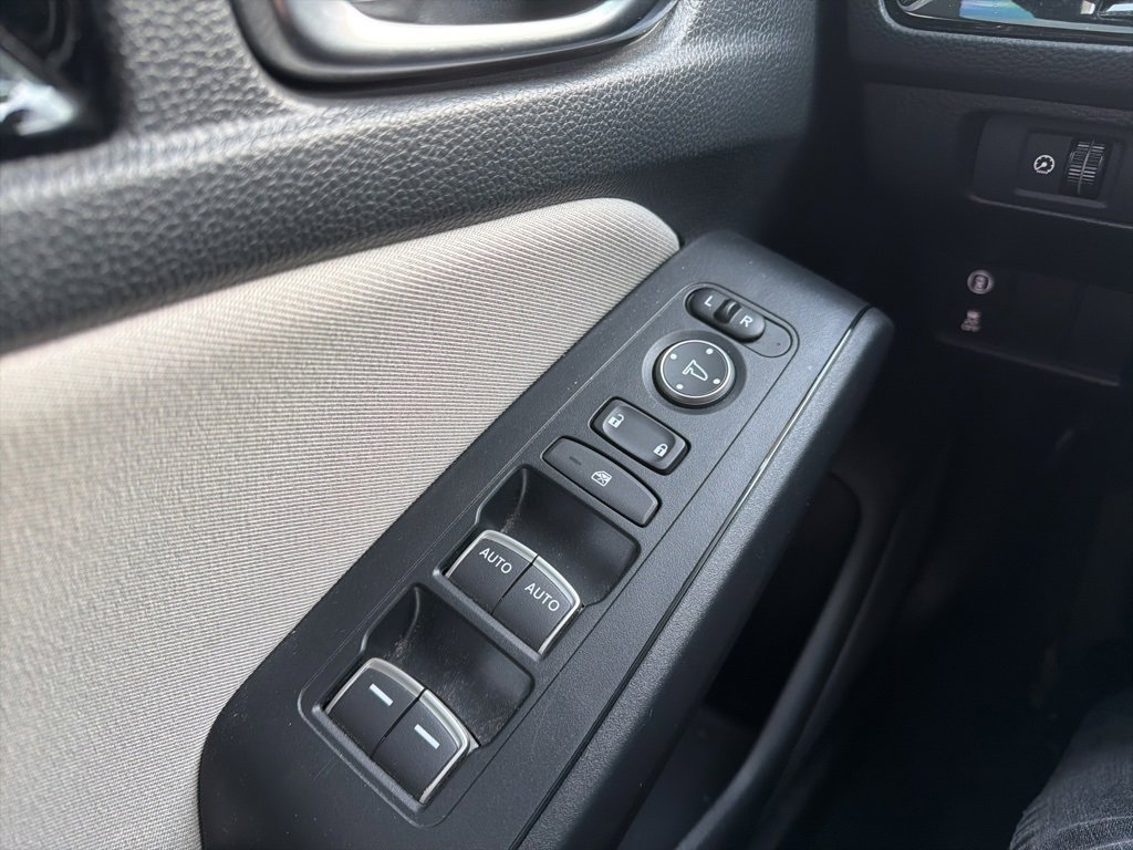 Used 2023 Honda Civic EX image 16