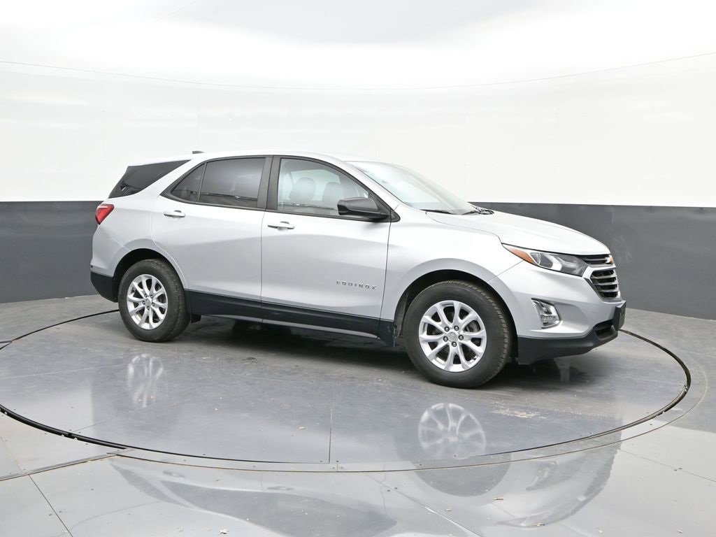 Used 2020 Chevrolet Equinox LS w/ LS Convenience Package image 15