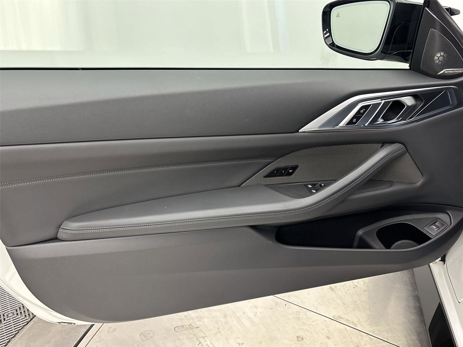 Used 2024 BMW M4 xDrive Competition w/ Executive Package image 26