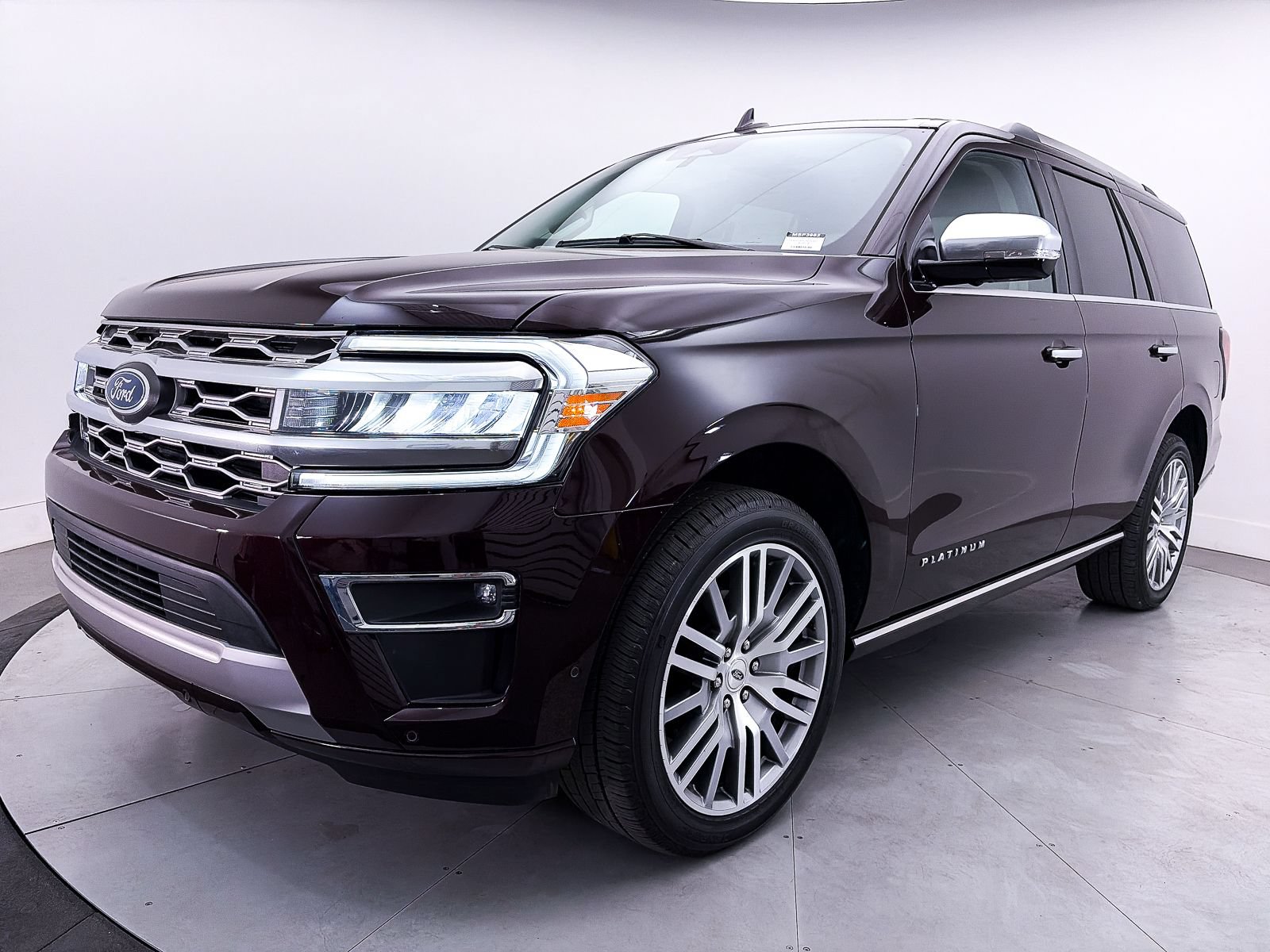 Used 2024 Ford Expedition Platinum AWD/4WD image 13