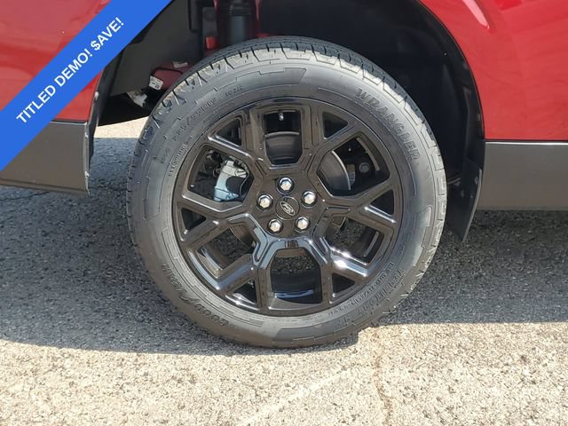 New 2026 Ford Maverick XLT w/ XLT Luxury Package AWD/4WD image 5