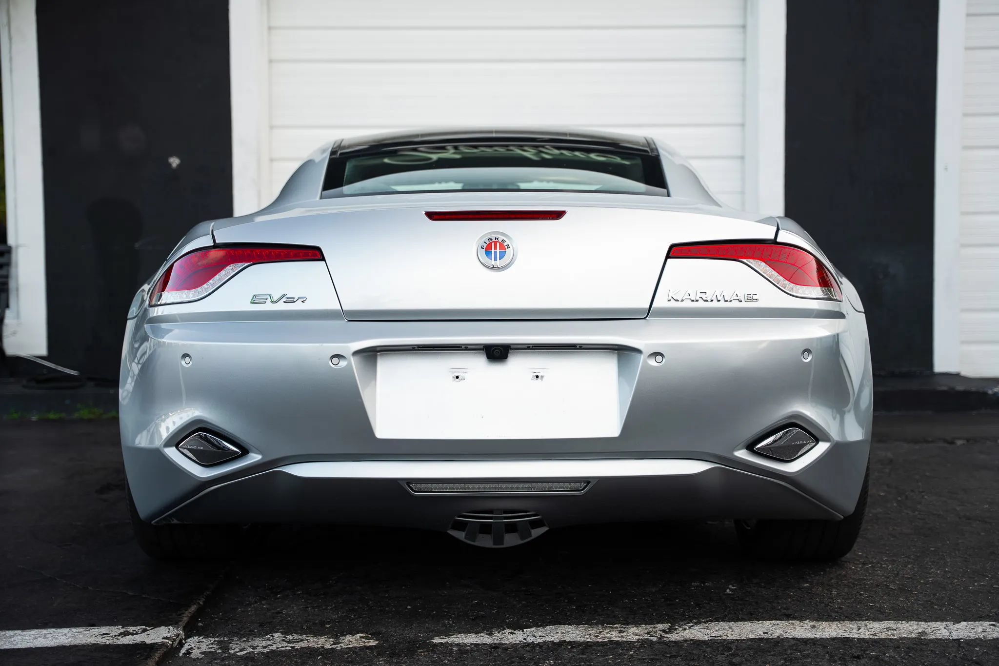 Used 2012 Fisker Karma EcoChic RWD image 5
