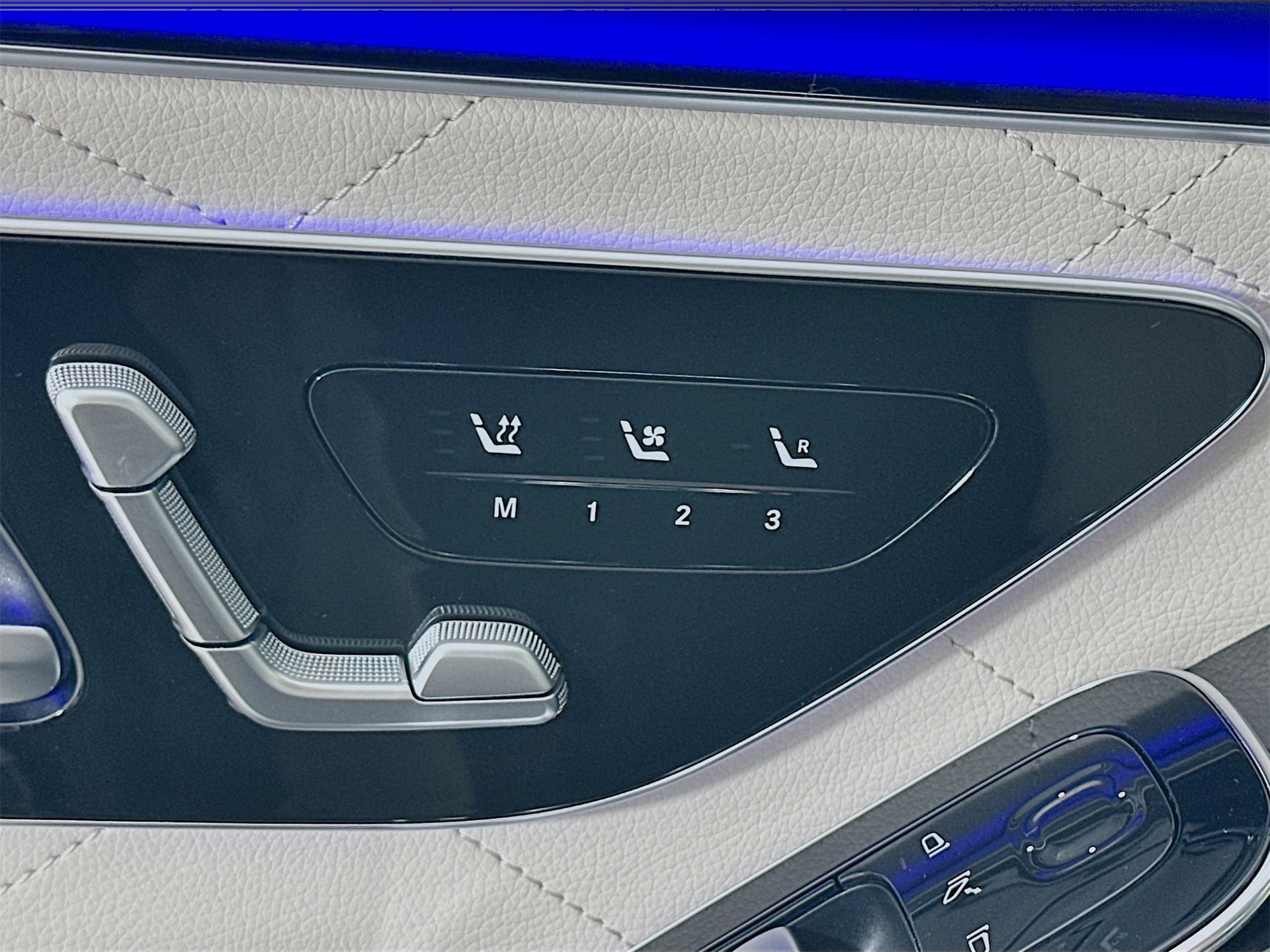 New 2026 Mercedes-Benz S 580 4MATIC Sedan image 22
