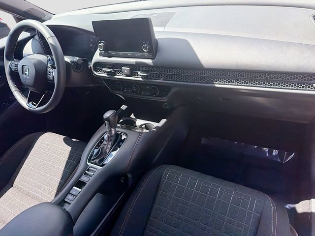 Used 2024 Honda HR-V Sport image 32