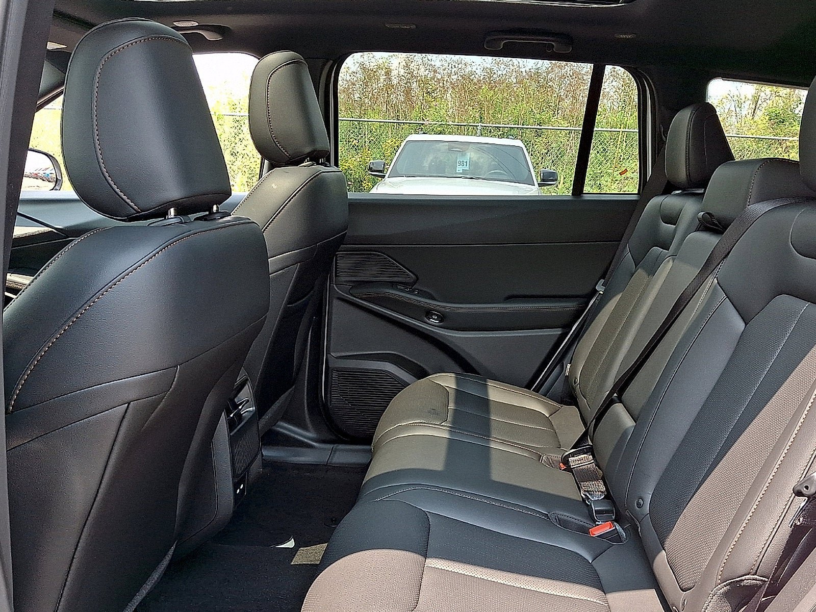 New 2026 Jeep Cherokee Limited AWD/4WD image 8