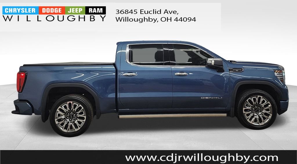 Used 2025 GMC Sierra 1500 Denali Ultimate image 4