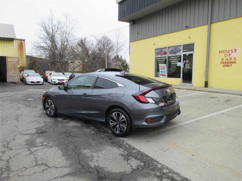 Used 2017 Honda Civic EX-T image 3