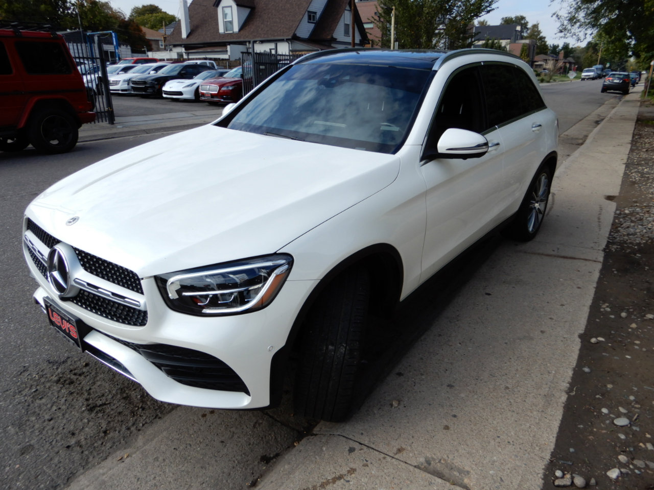 Used 2021 Mercedes-Benz GLC 300 4MATIC image 8
