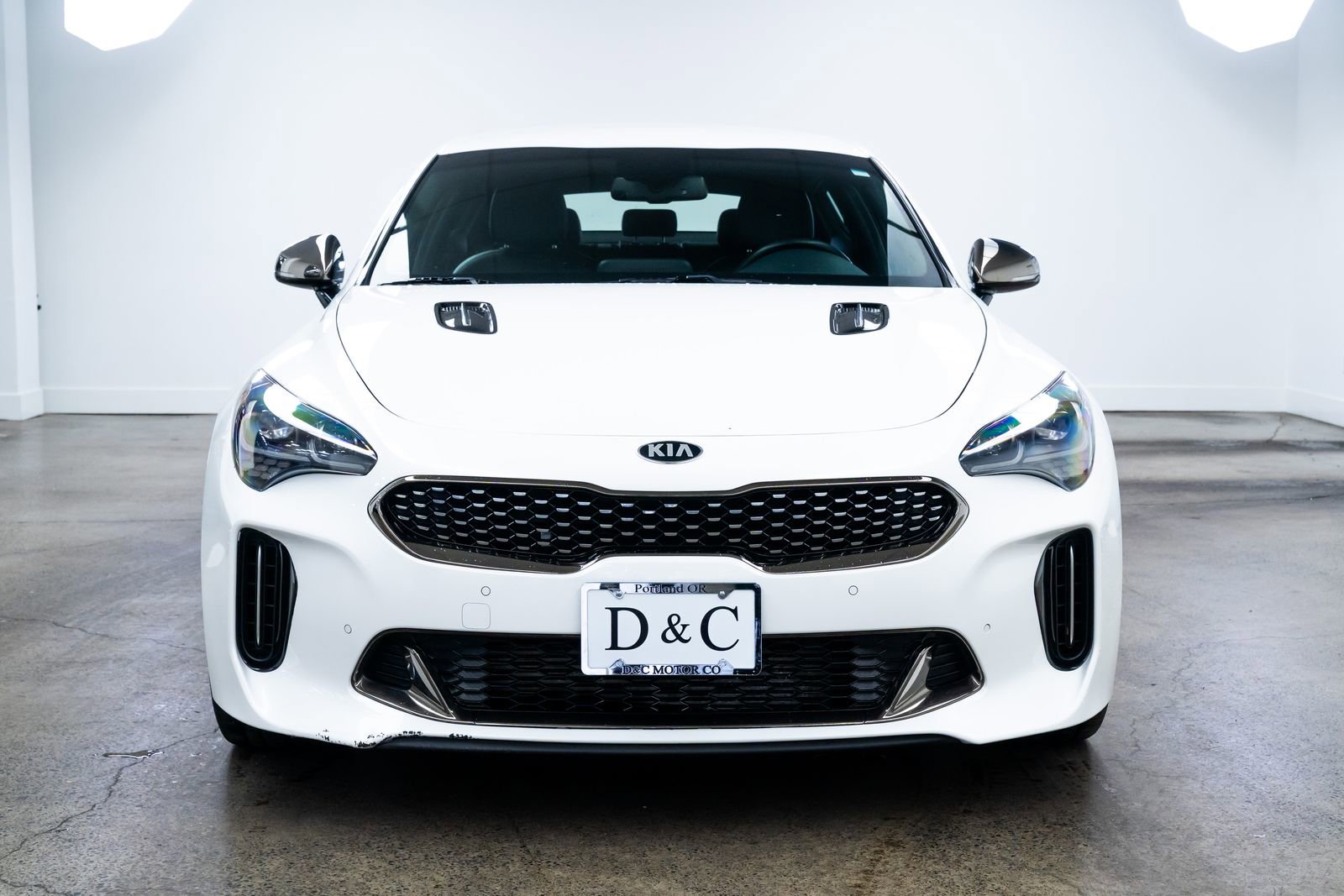 Used 2021 Kia Stinger GT image 2