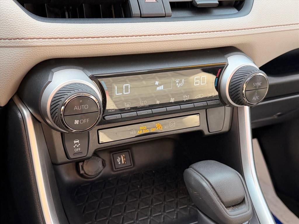 Used 2023 Toyota RAV4 XLE w/ Convenience Package image 22