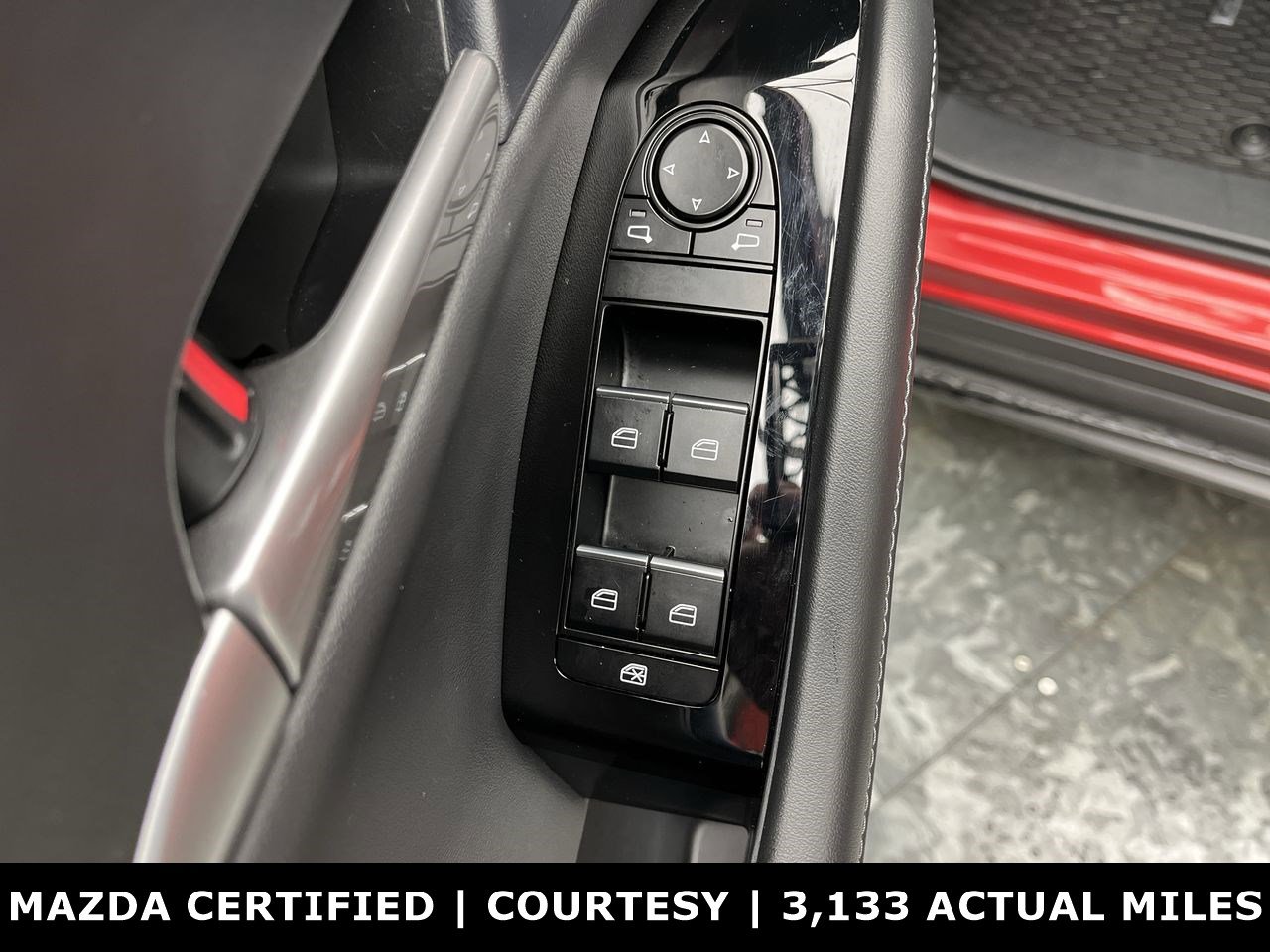 Certified 2025 MAZDA CX-30 AWD 2.5 S w/ Select Sport Pkg image 7