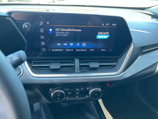 Used 2024 Chevrolet Trax ACTIV w/ Sunroof Package FWD image 21